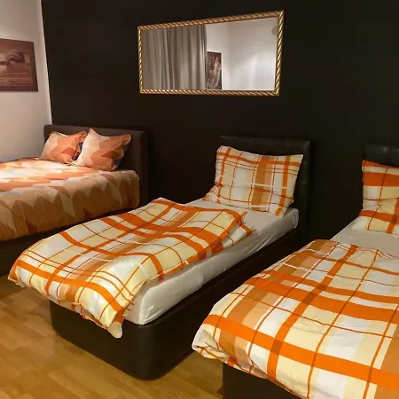 Premier Apartment 6P Mm