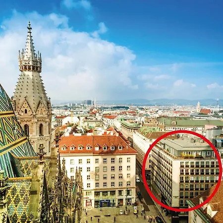 Chez Nadou- Exclusiv Loft At St Stephen Cathedral Vienna Apartment