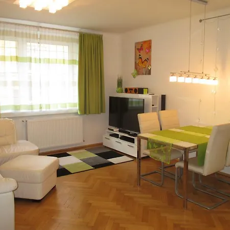 Vienna Apartment Stadthalle