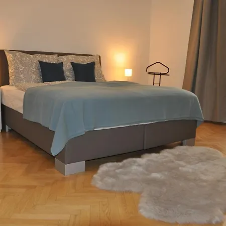 Wunderschone Altbauwohnung In Zentraler Lage Wien