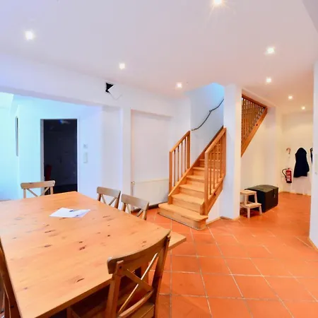 Spacious Flat With Panoramic View