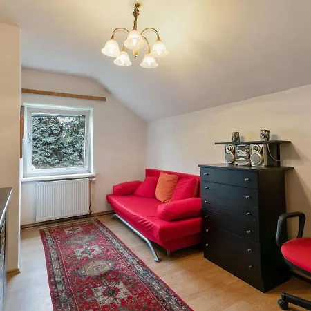 Lively Holiday Home In Wien With Private Garden