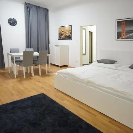 Modern Apartment In Central Vienna