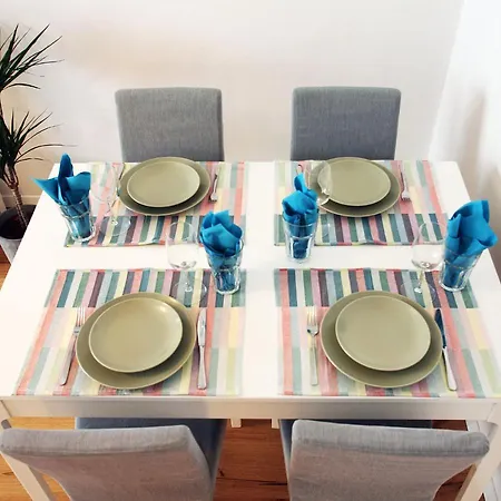 Quiet & Stylish Apartment In Vienna For 4 Guests