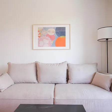 Green Garden Apartment W/.Balcony Near Thermal Spa