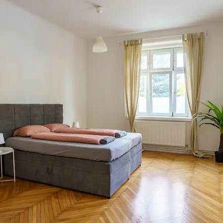 Central Living Apartments - Schoenbrunn
