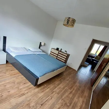 Millennium Apartment With A View