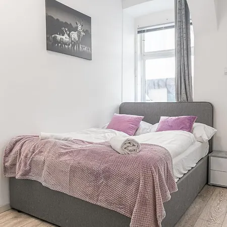 Cozy Room @ Hauptbahnhof - Well Situated & Central
