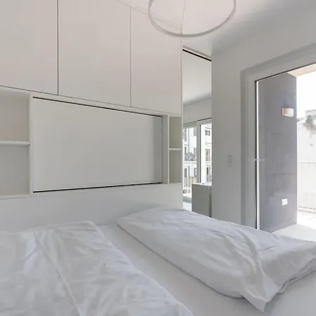 Appartement Neu Und Hell In Zentraler Ruhelage Mit Parkplatz