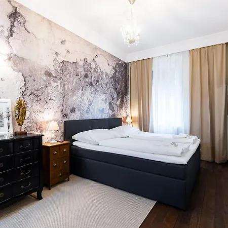 Luxury 2-Bedroom Apartment 15 Min Away From Schonbrunn Castle