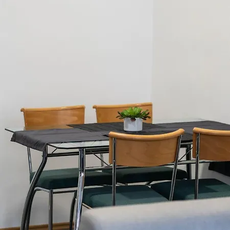 Comfortable & Good Located Flat
