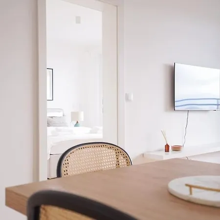 Bright & Wonderful Apartment At Oberlaa Therme