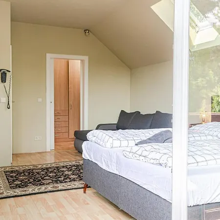Cozy Room In Amazing House