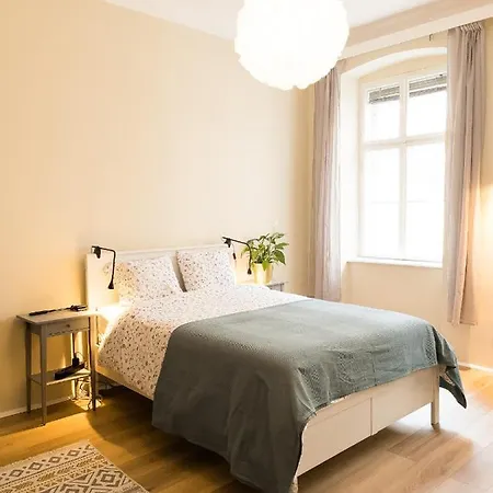 Central And Stylish Apartment