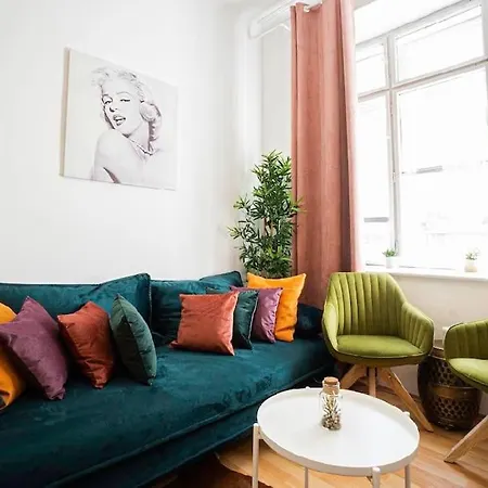 Cozy Flat - 10Min To City Center !
