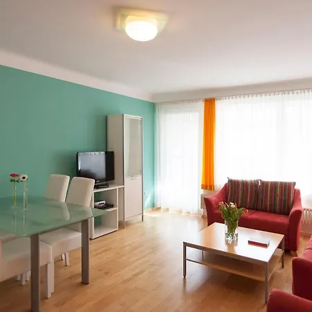 Im 2Ten Business Apartments