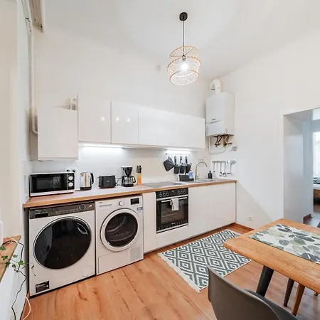 3 Bedrooms - 75Sqm - 15 Min. City Center