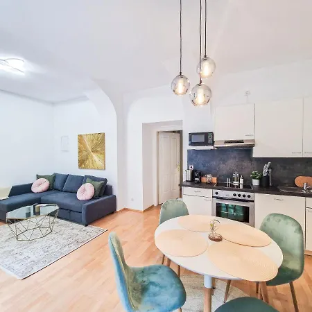 Feelhome - Design Apartment Fur 4 Gaste - Smart Tv - Naschmarkt