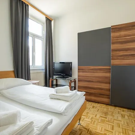 Two Bedrooms Family Nice Apartment