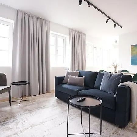 Uber Chic Flat In Charming Factory Building Apartment