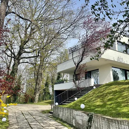 Porsche Villa Mit Garten Und Garage In Bestlage Von Doebling In Wien