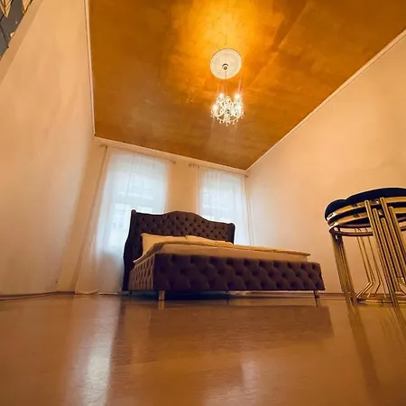 Venus Apartment