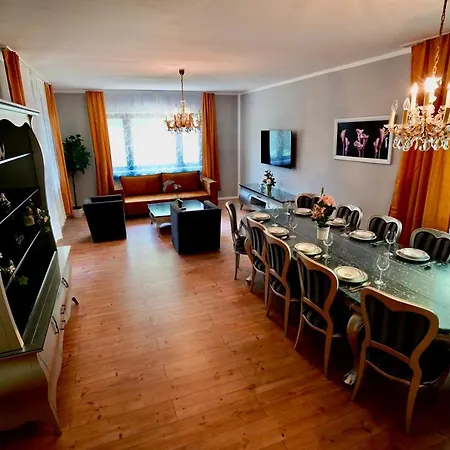 Villa Dm