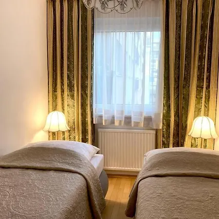 Appartamento Near Vic Austria Center, 90Sqm, 3Br, Lr, Kitchen, 6Min To Vic, 10Min To City U1