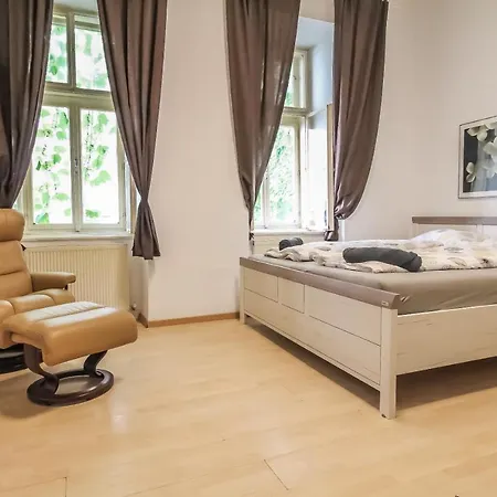 Family Apartment 5P Kl