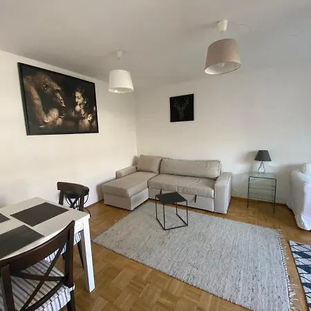 Vienna4 Apartment