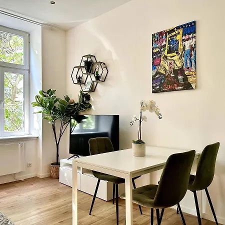 Lfg Stylish Studio Near Center Apartment