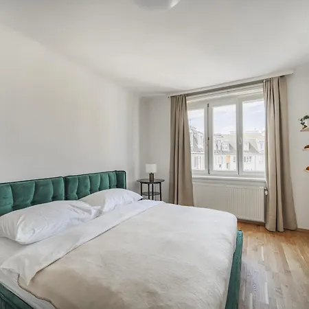 Apartmán Central 70M Flat Close To Subway