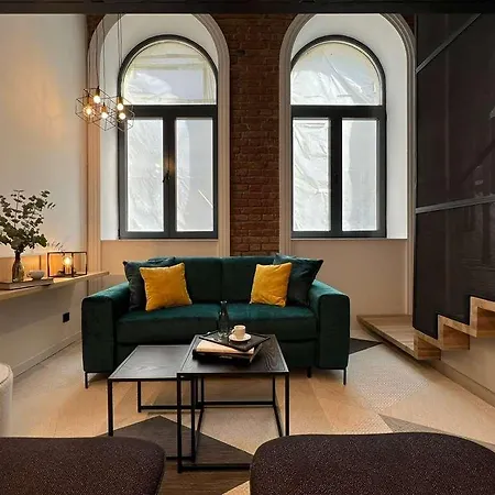 Fesh Lofts Hotel