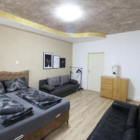 Family Quad Room Rf