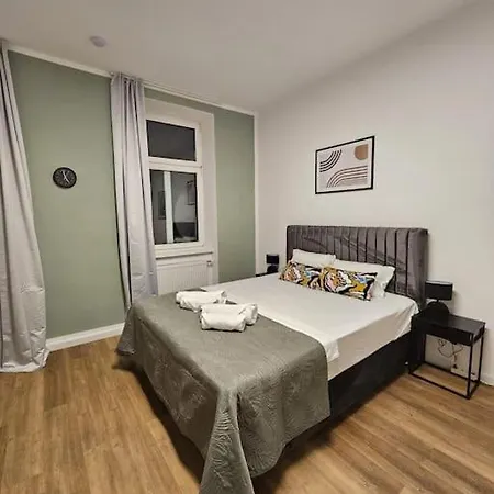 Comfort-Suite 10 Min To Center