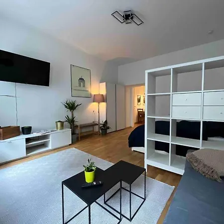 Schickes & Gemuetliches Studio