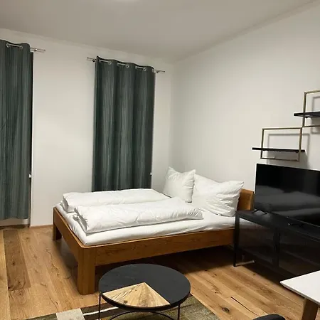 Cozy City Center Apartment