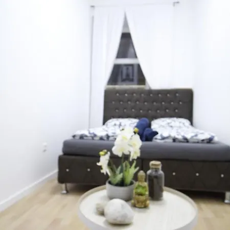 Premier Double Room Th B