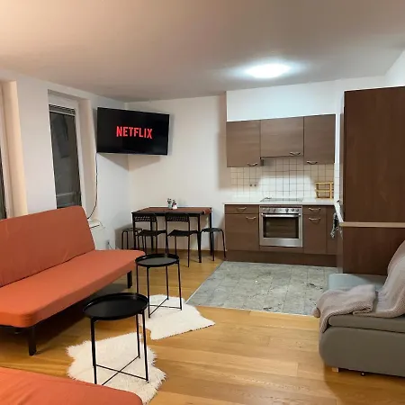 West2 Apartment