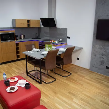 Am-Residence No 12