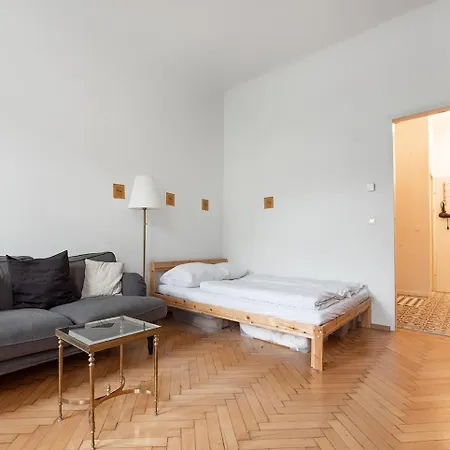 Schoenes Studio In Ruhelage - 20 Minuten Ins Zentrum