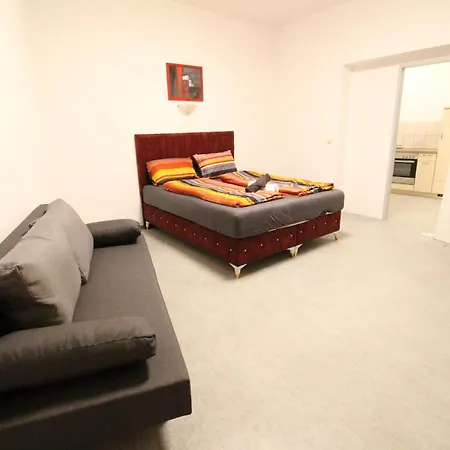 Zx Quad Room In Meidling