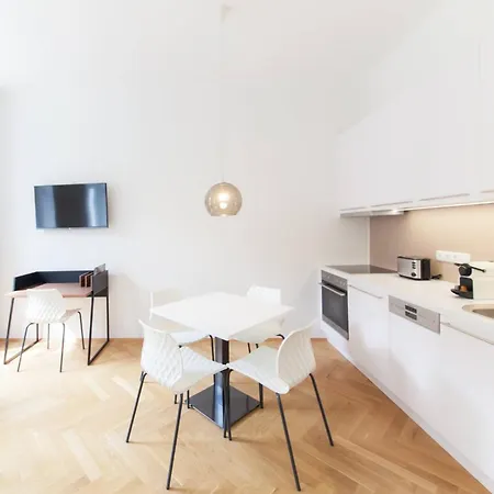 Ks70 Apartments