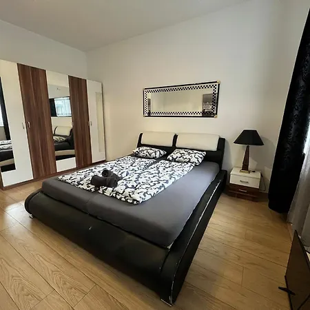 Quaint 1Br In Simmering -Well-Suited For Longstays