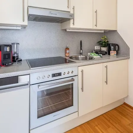 Green Dream Apt. / 3Br / Rooftop / Terasse