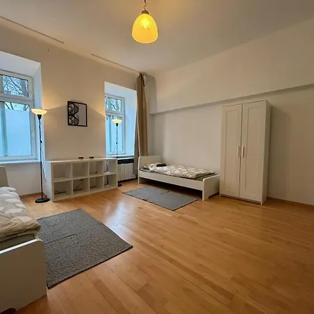 Josefinengasse Apartments