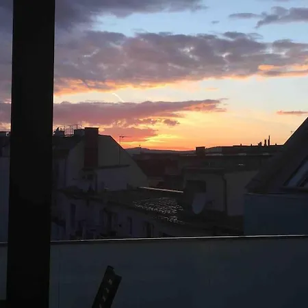 Rooftop Apartment In And Over Vienna