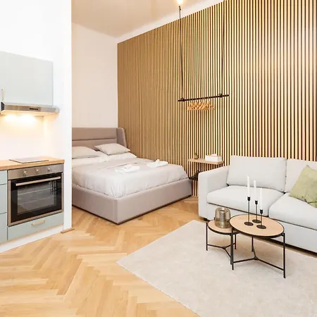 Apartament Charming Retreat Walking Distance From Town Centre