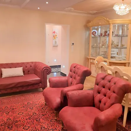 Grosse Wohnung Naehe Zentrum