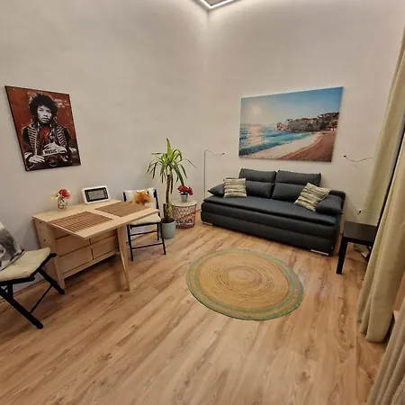 Magic-Trio-Apartment-Im- Zentrum-Von-Wien